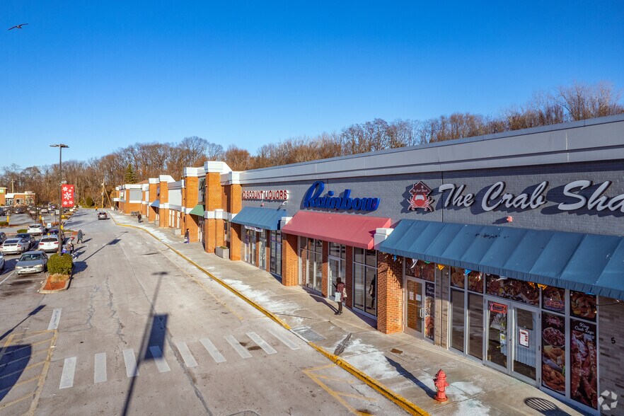 More Photos Of 950 American Legion Hwy, Boston Unknown For Lease