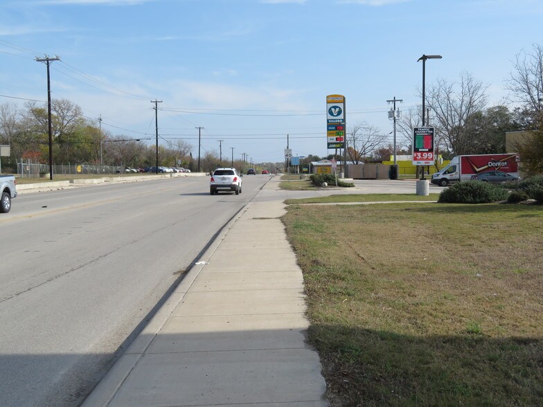 More Photos Of 11378 Shaenfield Rd, San Antonio Land For Sale