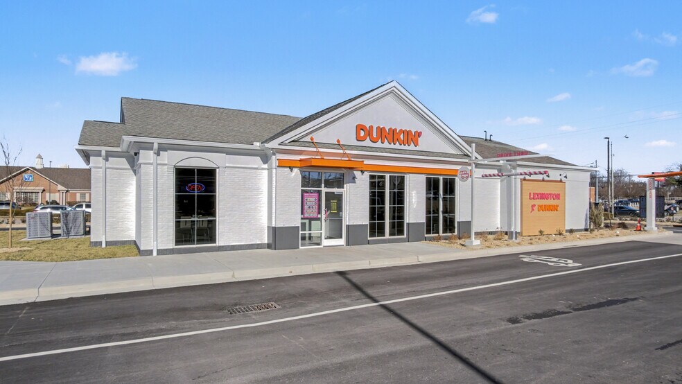 More Photos Of 2307-2375 Nicholasville Rd, Lexington Unknown For Lease