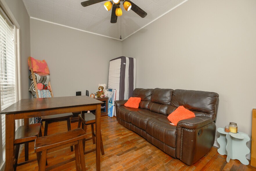 More Photos Of 312 Woodland St, Martin Multifamily For Sale