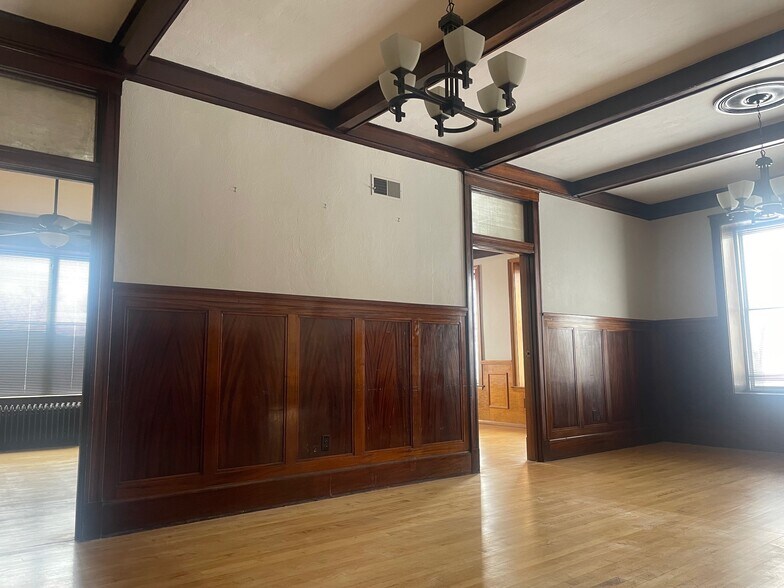 More Photos Of 628 Columbus St, Ottawa Loft Creative Space For Sale