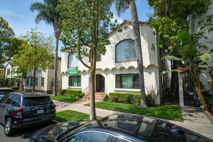 More Photos Of 2059 Cedar Ave, Long Beach Apartments For Sale