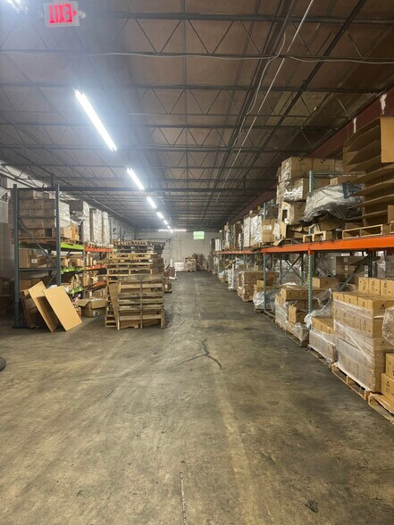 More Photos Of 2814 Mercury Rd, Jacksonville Warehouse For Sale