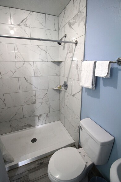 More Photos Of 6434 US Highway 19, New Port Richey Hotel For Sale