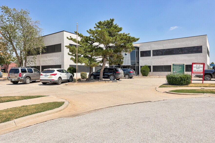 More Photos Of 2401 Tee Cir, Norman Office For Sale