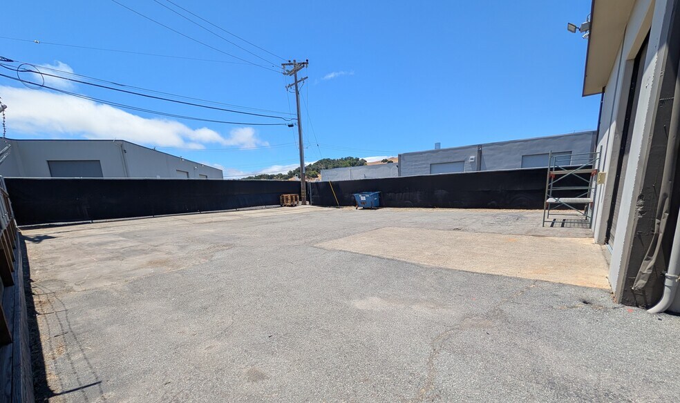More Photos Of 118 Mitchell Blvd, San Rafael Warehouse For Sale