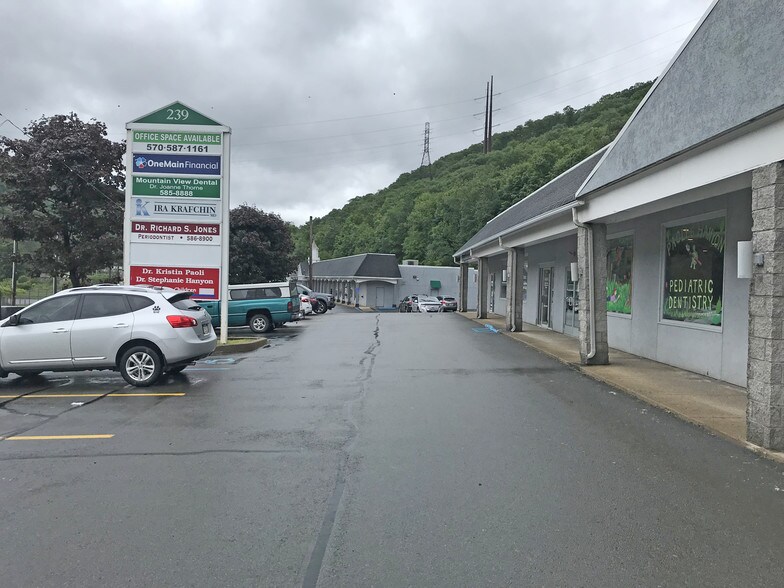More Photos Of 239 Northern Blvd, Clarks Summit Medical For Lease