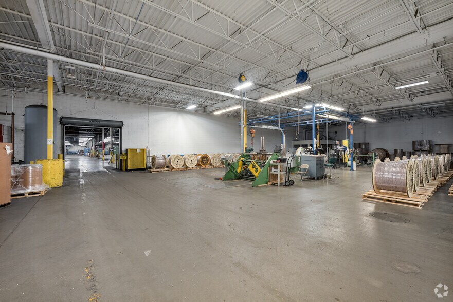 More Photos Of 330 Turner St, Attleboro Manufacturing For Lease