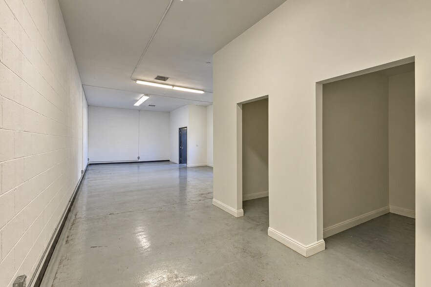 More Photos Of 7172 Melrose Ave, Los Angeles Storefront For Sale