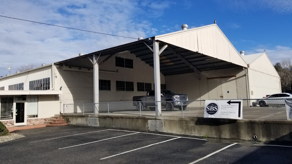 More Photos Of 681-699 Quinn Ave, San Jose Warehouse For Lease