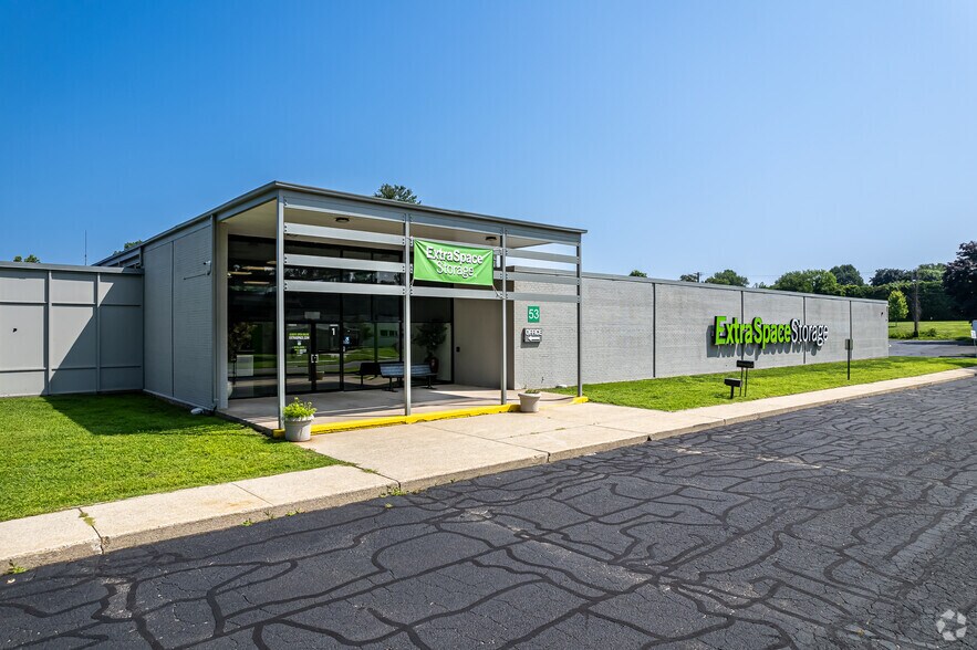 More Photos Of 53 Manning Rd, Enfield Warehouse For Lease