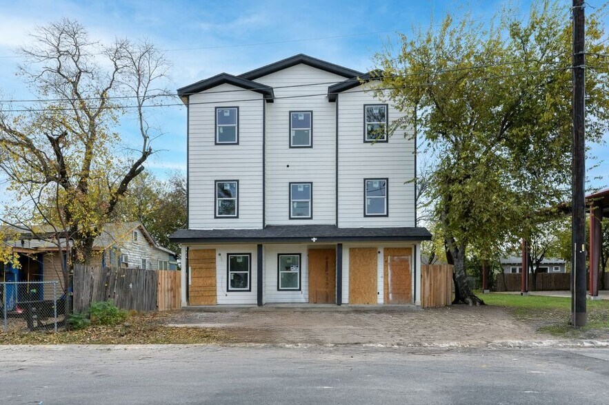 Primary Photo Of 726 Arthur St, San Antonio Multifamily For Sale