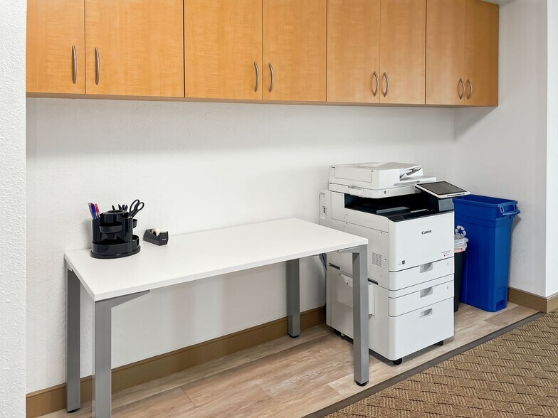 More Photos Of 1991 Industrial Dr, Deland Coworking Space