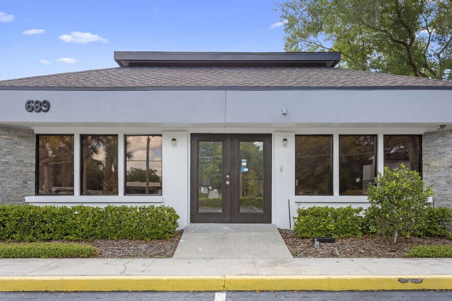 More Photos Of 679-697 Douglas Ave, Altamonte Springs Unknown For Lease