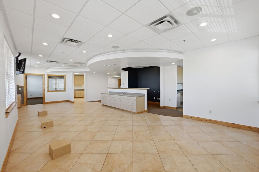 More Photos Of 7478 S Campus View Dr, West Jordan Medical For Sale