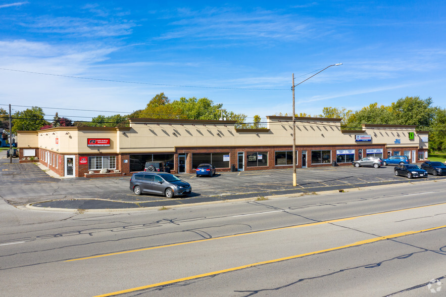 Primary Photo Of 15511-15583 S Dixie Hwy, Monroe Unknown For Lease