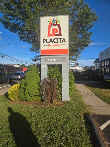 More Photos Of 189 Main St, Norwalk Bank For Lease