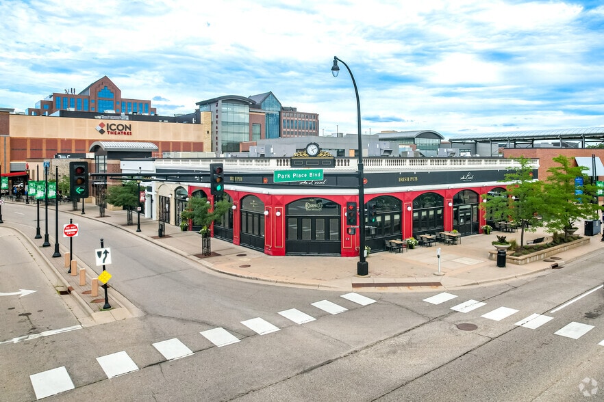 More Photos Of 1620-1670 West End Blvd, Saint Louis Park Unknown For Lease