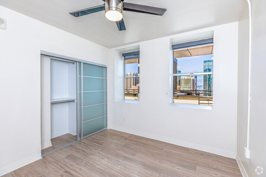 More Photos Of 1007 5th Ave, San Diego Apartments For Lease