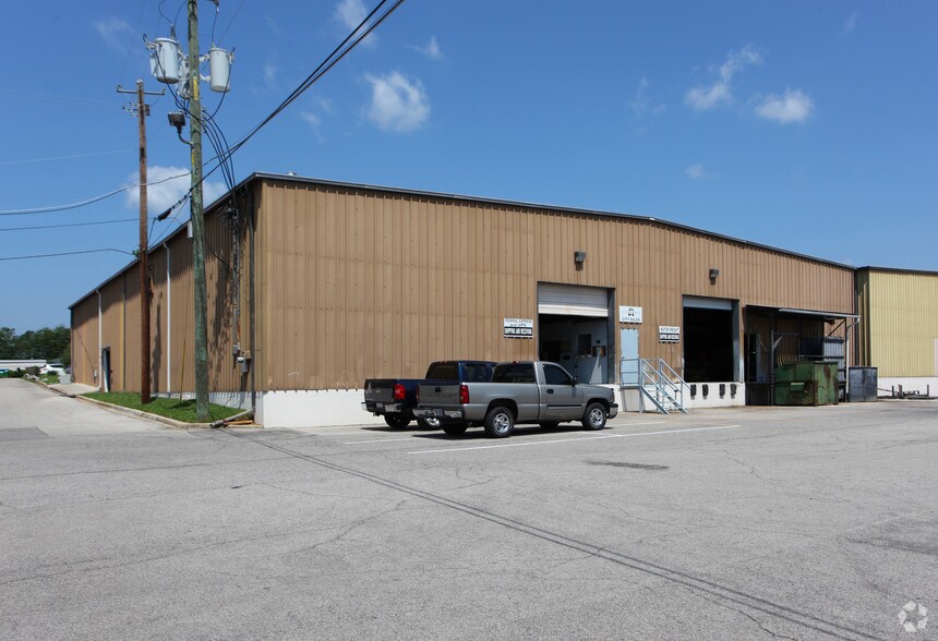 More Photos Of 3431 Lorna Ln, Birmingham Warehouse For Lease