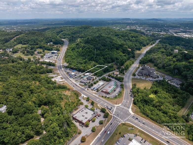 More Photos Of 1614 Franklin Rd, Brentwood Storefront Retail Office For Sale