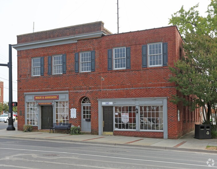 More Photos Of 101-103 E Mountain St, Kernersville Storefront Retail Office For Sale