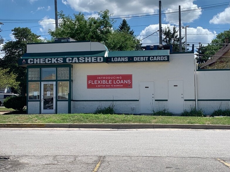 More Photos Of 11301 Buckeye Rd, Cleveland Unknown For Lease