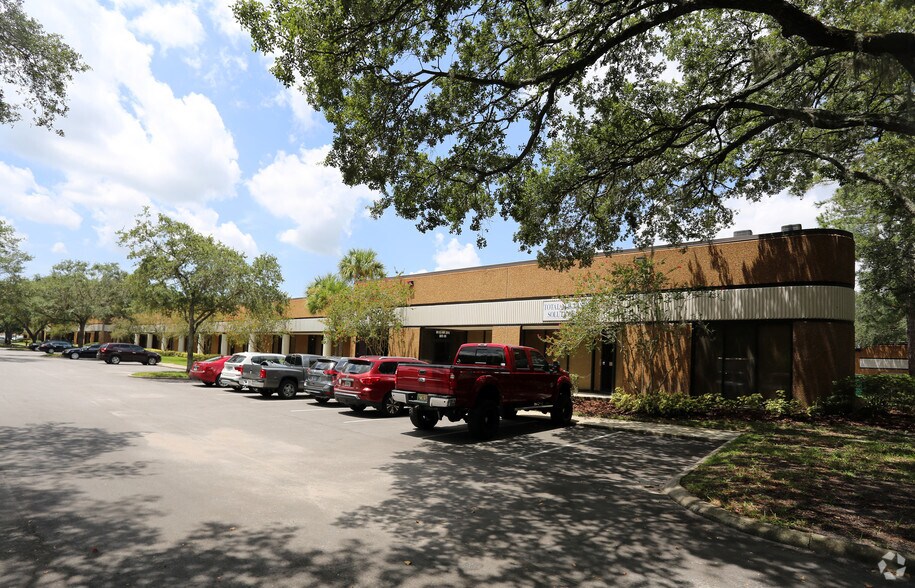 More Photos Of 1911 N Us Hwy 301, Tampa Light Manufacturing For Lease