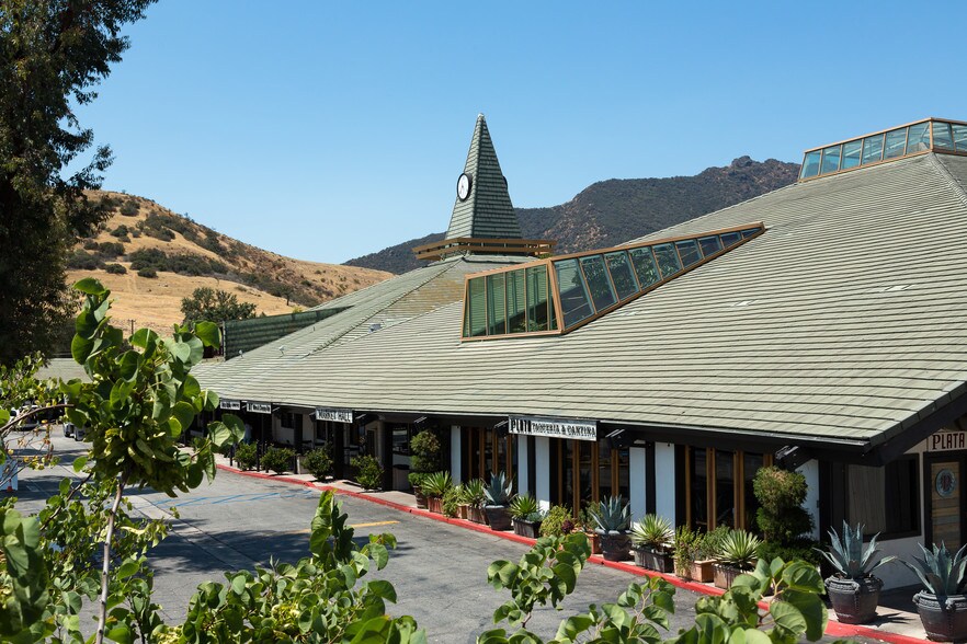 More Photos Of 28888-28914 Roadside Dr, Agoura Hills Unknown For Lease