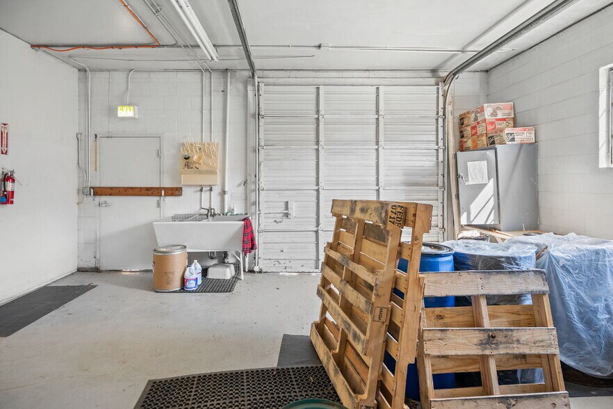 More Photos Of 2162 S Jason St, Denver Warehouse For Sale