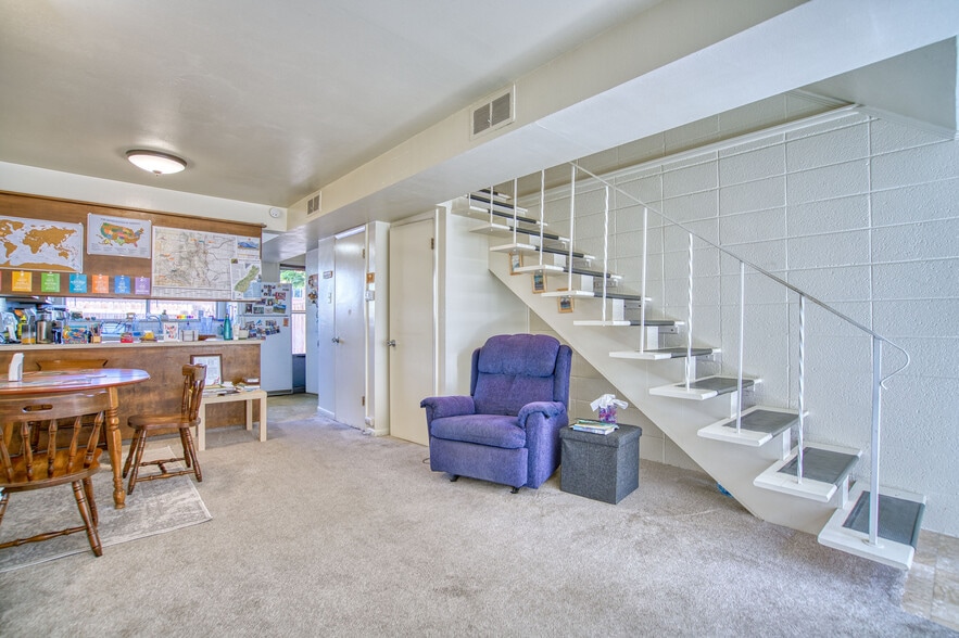 More Photos Of 1405 Coffman St, Longmont Apartments For Sale