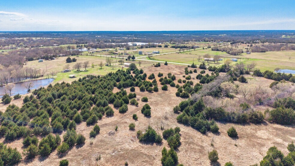 More Photos Of 8428 Highway 78, Bonham Land For Sale