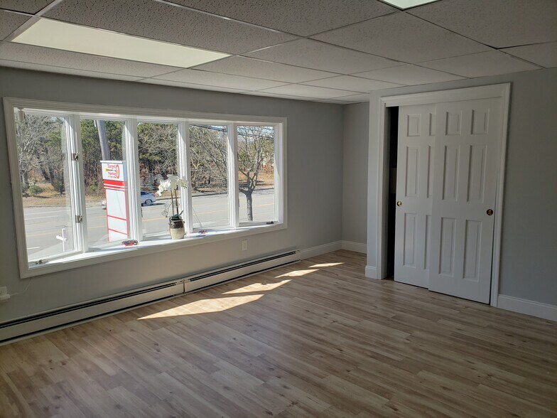 More Photos Of 420 Route 134, South Dennis Office For Sale