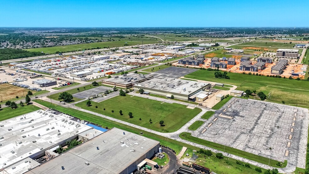 More Photos Of 10321 W Reno Ave, Oklahoma City Manufacturing For Lease