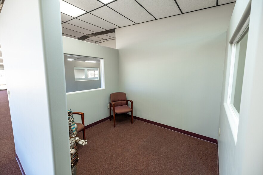 More Photos Of 11209 W Kellogg, Wichita Auto Dealership For Sale