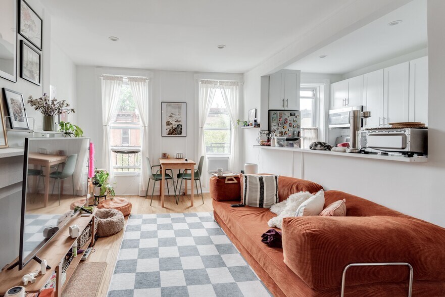 More Photos Of 272 Smith St, Brooklyn Apartments For Sale