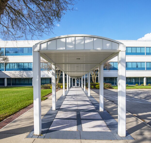 More Photos Of 7401 Cypress Gardens Blvd, Winter Haven Office For Lease