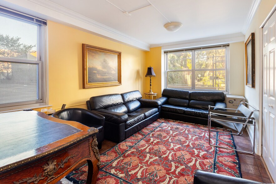 More Photos Of 135 Ocean Pky, Brooklyn Apartments For Sale