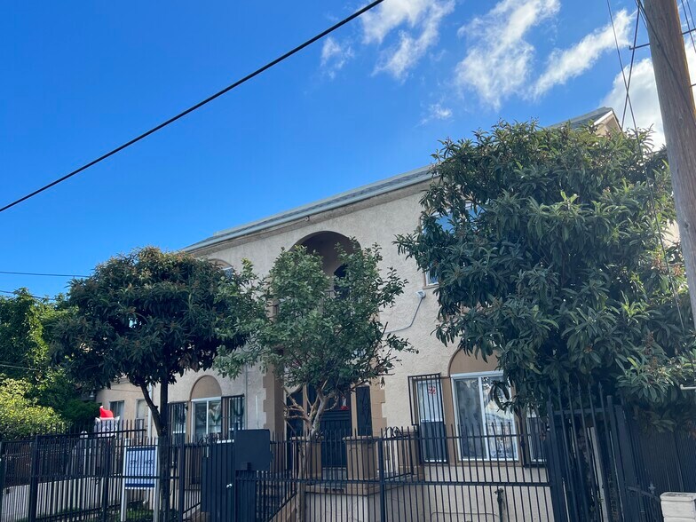 More Photos Of 234 N Chicago St, Los Angeles Apartments For Sale