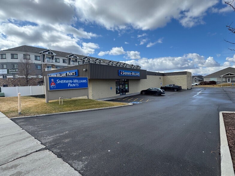 More Photos Of 9152 S 700 E, Sandy Freestanding For Lease