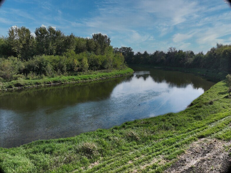More Photos Of Red Ball Rd, Rockford Land For Sale