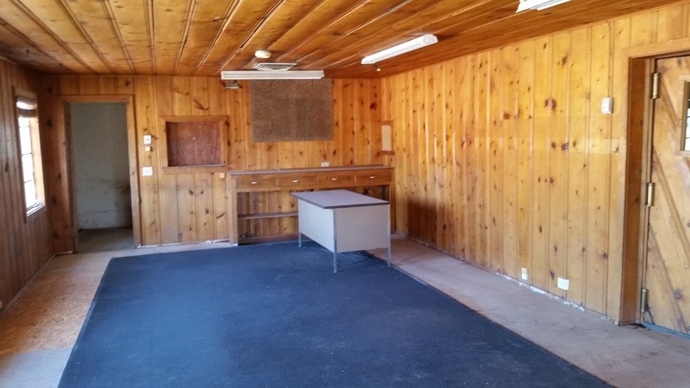 More Photos Of 1385 N Tegner St, Wickenburg Land For Lease