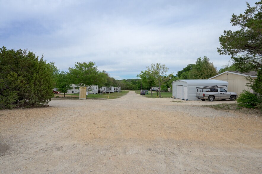 More Photos Of 8666 Nolan Loop, Belton Trailer Camper Park For Sale