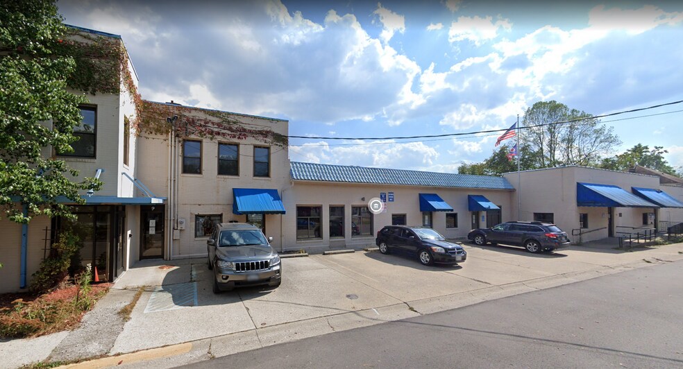 More Photos Of 184 N Lancaster St, Athens Office For Lease