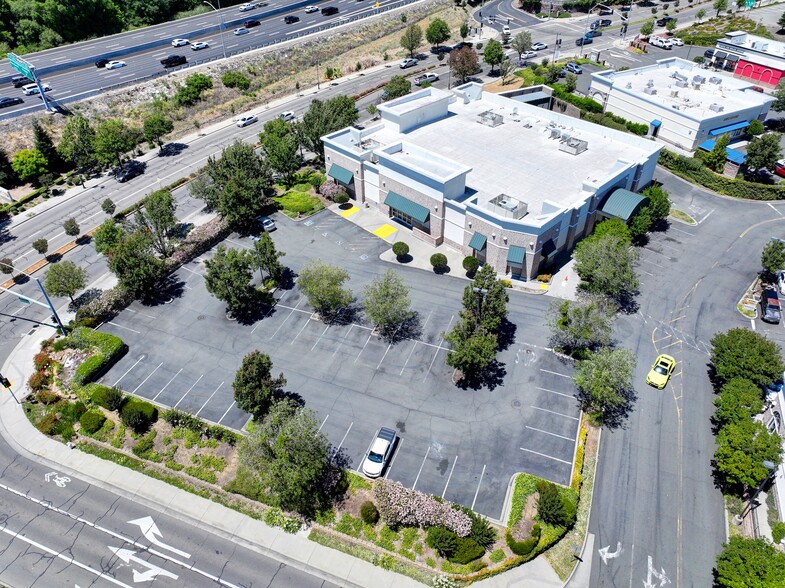 More Photos Of 3340 N Texas St, Fairfield Drugstore For Lease