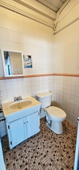 More Photos Of 720-728 A St, Hayward Office For Lease
