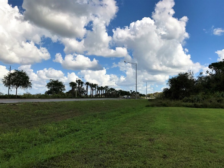 More Photos Of 2000 Vindale Rd, Tavares Land For Sale