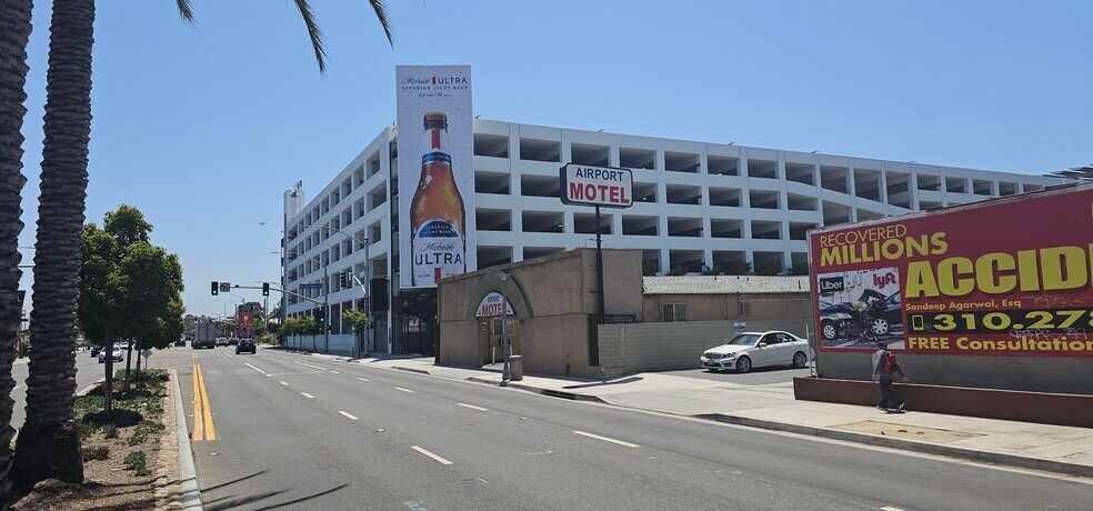 More Photos Of 4060 W Century Blvd, Inglewood Loft Creative Space For Lease