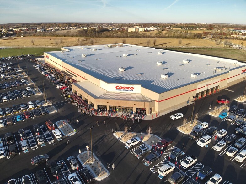 More Photos Of NEC Route 34 and Countryside Pky, Yorkville Land For Sale