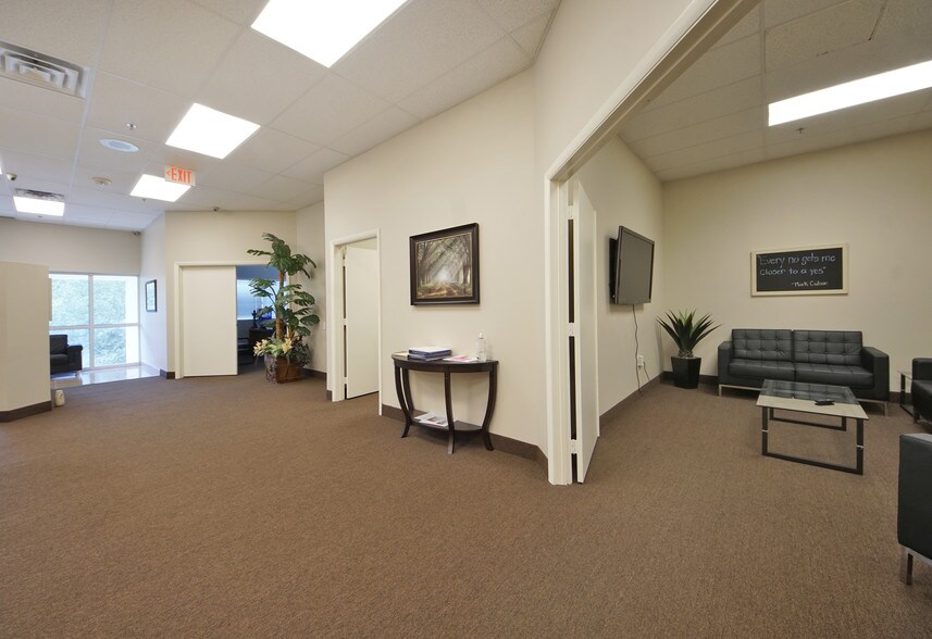More Photos Of 935 NW 31st Ave, Pompano Beach Warehouse For Lease